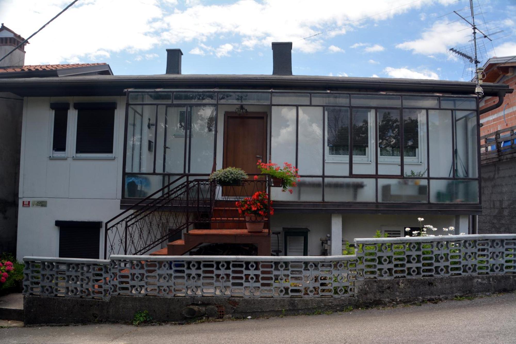Hisa V Travniku Villa Smartno ภายนอก รูปภาพ